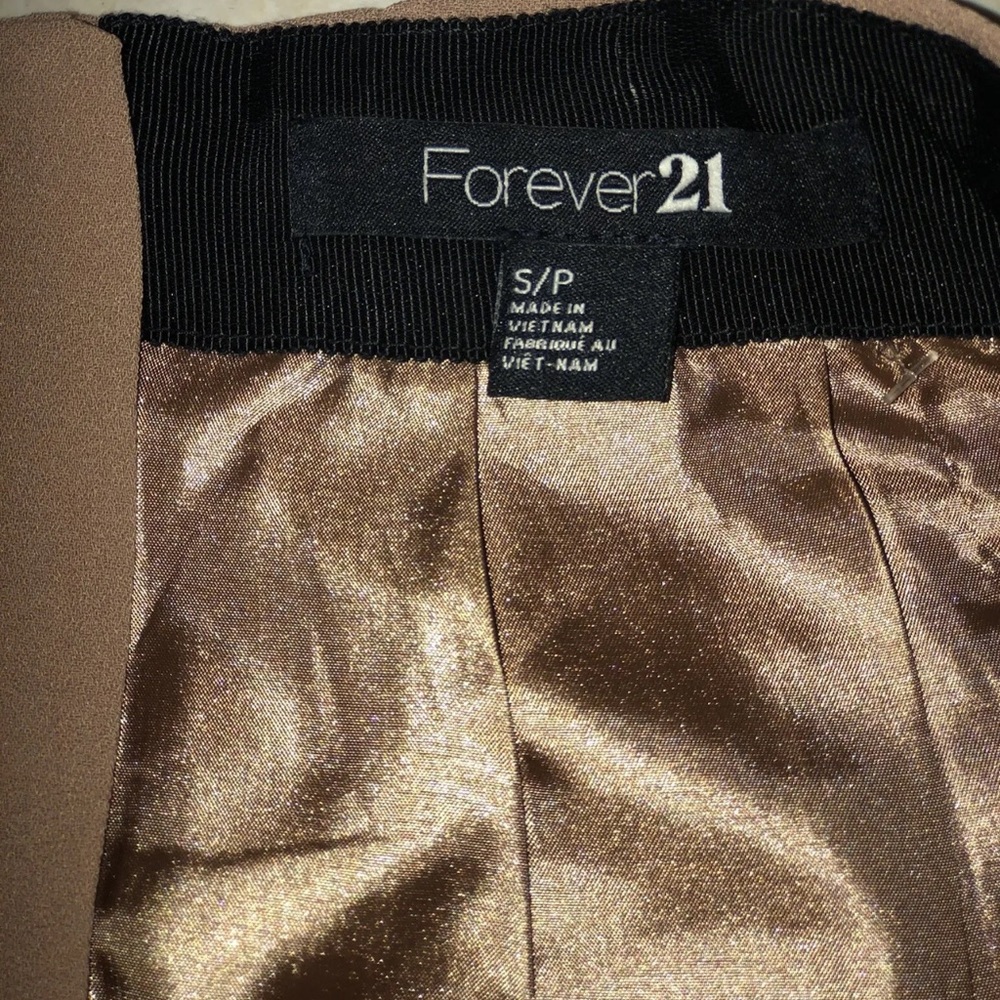 $5 Forever 21 skirt new with tags size small. $5 if bundled - Picture 10 of 11